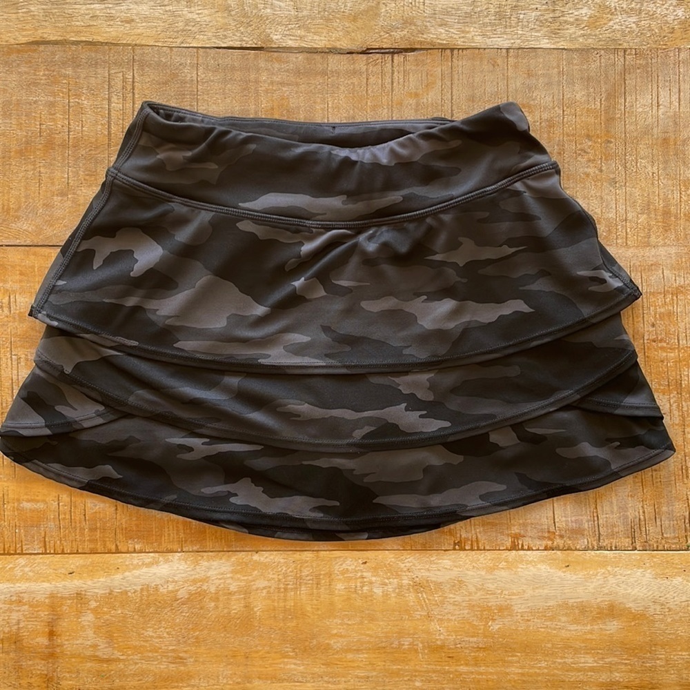 Athleta Girls Camo Lux Swing Tennis Skort XXL 16